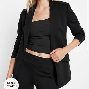 Express suit jacket columnist style open front boyfriend in size medium.